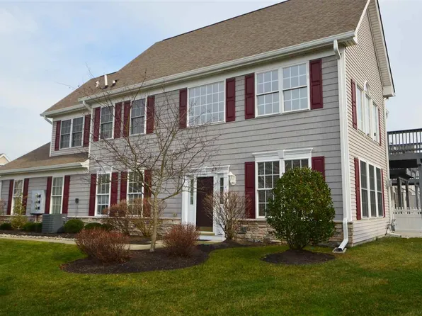 201 Saint Andrews Dr, Cape May Court House, NJ 08210