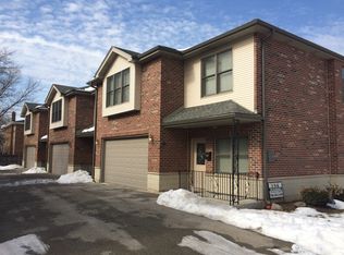 4640 Custer Ave, Brookfield, IL 60513