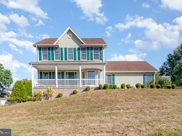 2726 High St, Mechanicsburg, PA 17055