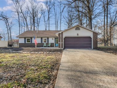 2625 Black Oak Dr, Niles, OH, 44446