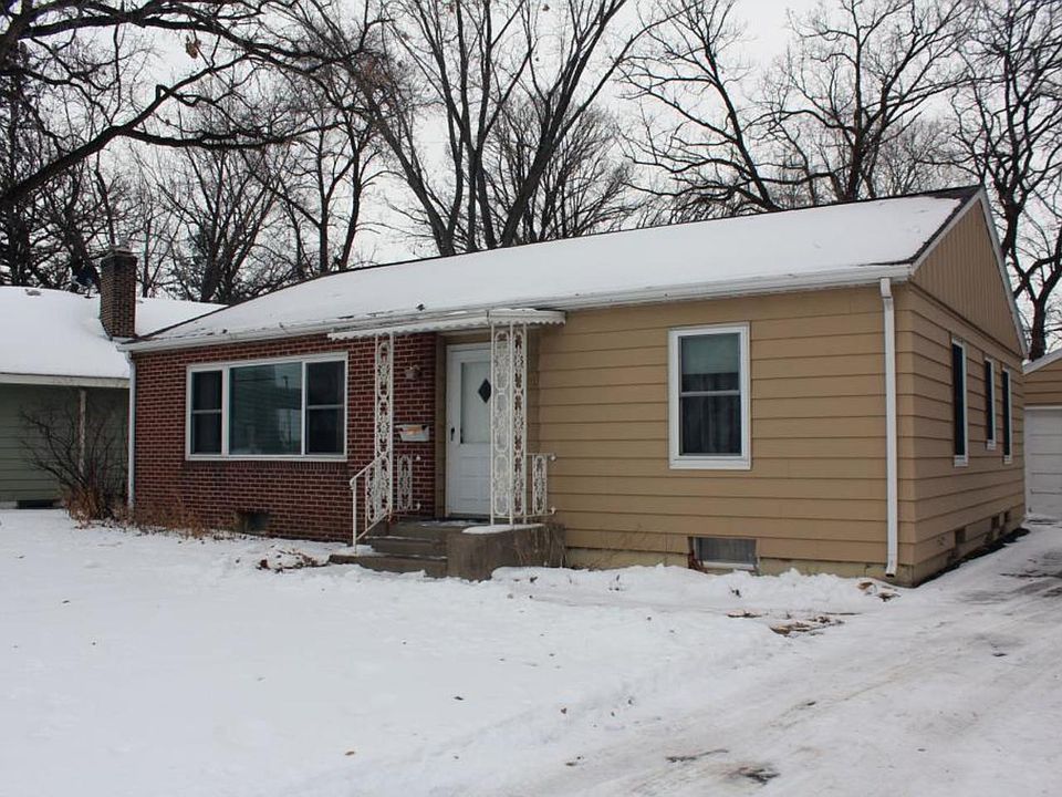 1st image of 1511 6th Ave N