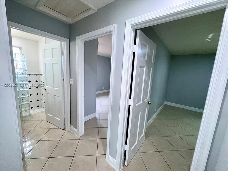 1419 Garfield St #2 — Photo 26