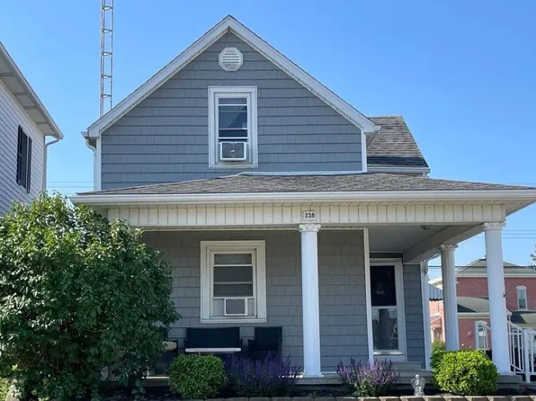 238 W Wood St, Versailles, OH 45380