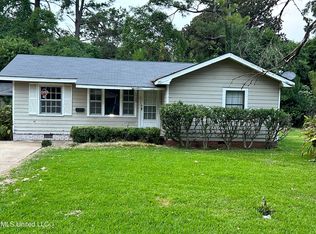 1723 Jackson Ave, Yazoo City, MS 39194