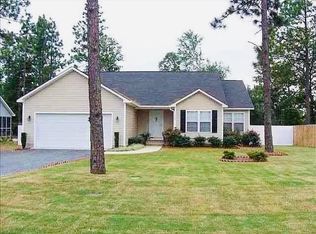260 Woodgreen Dr, Aberdeen, NC 28315