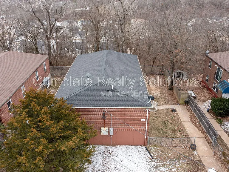 318 Mount Everest Dr #D — Photo 21