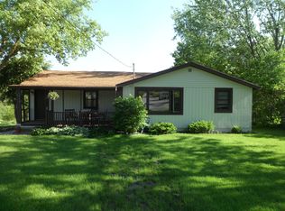 1418 Four Mile Rd NE, Grand Rapids, MI 49525