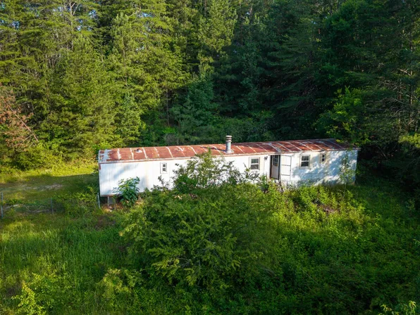 266 Blazer Ln, Dayton, TN 37321