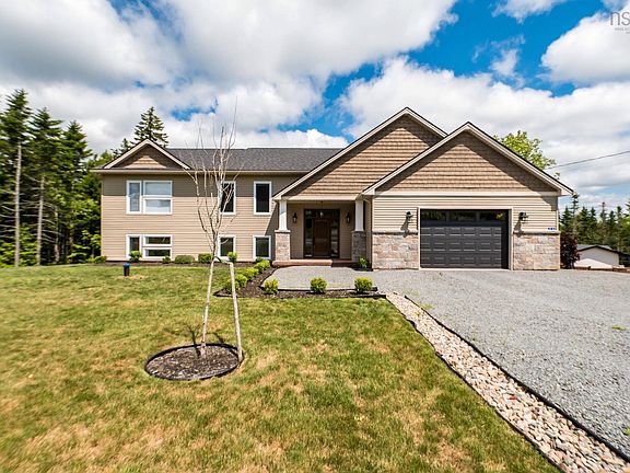 2nd image of 237 Magenta Dr