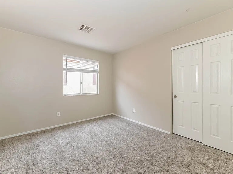 2401 Cypress Island Ct — Photo 11