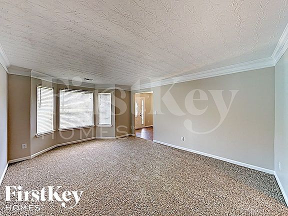 2nd image of 505 Creekview Blvd