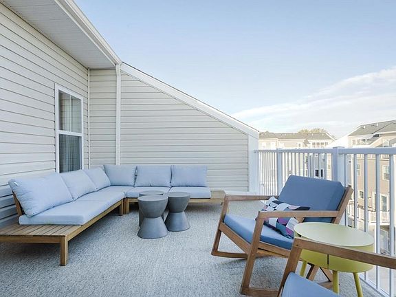 Rooftop deck with views