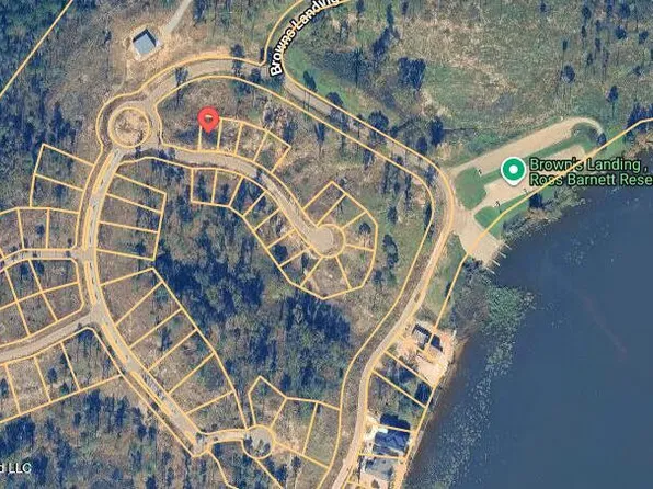 102 Calliope Park #67, Canton, MS 39046