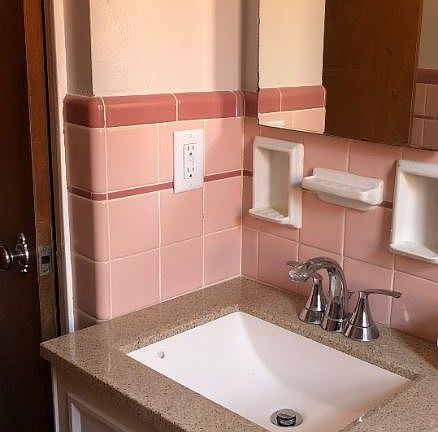 5th image of 1681 Cedar Ave APT 4