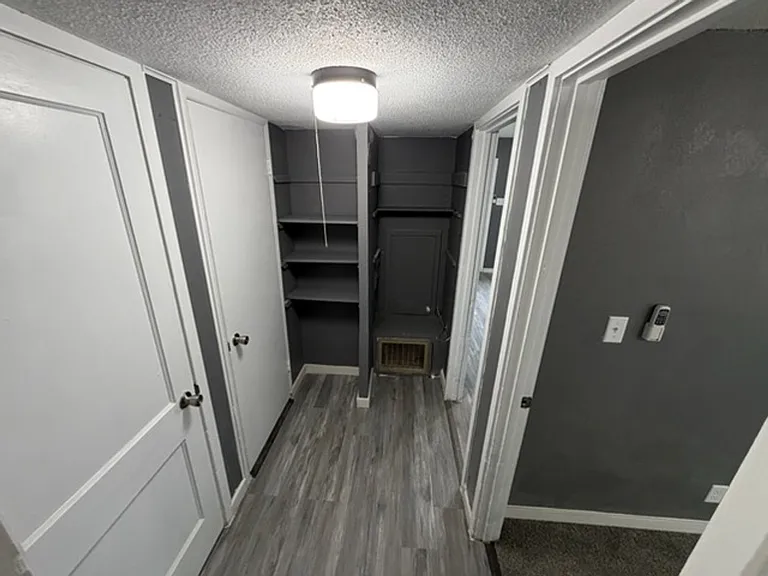 35 Osage Ave — Photo 6