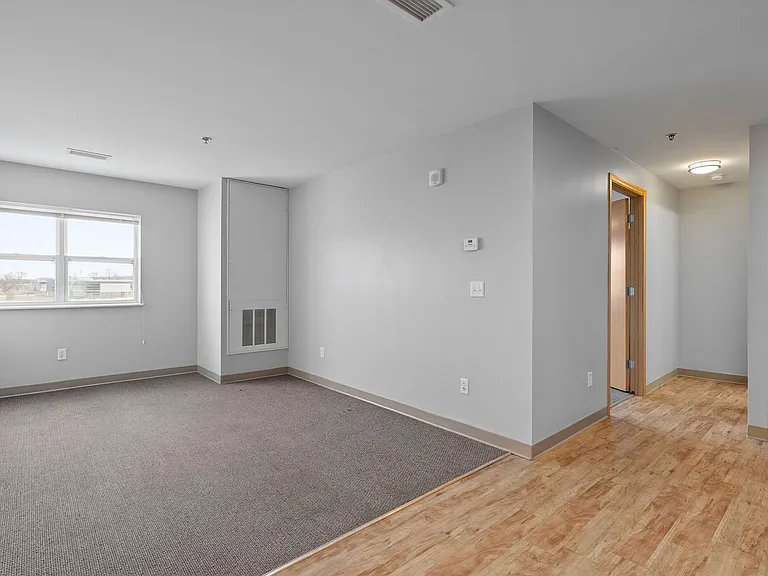 WaterFront Apartments — Photo 69