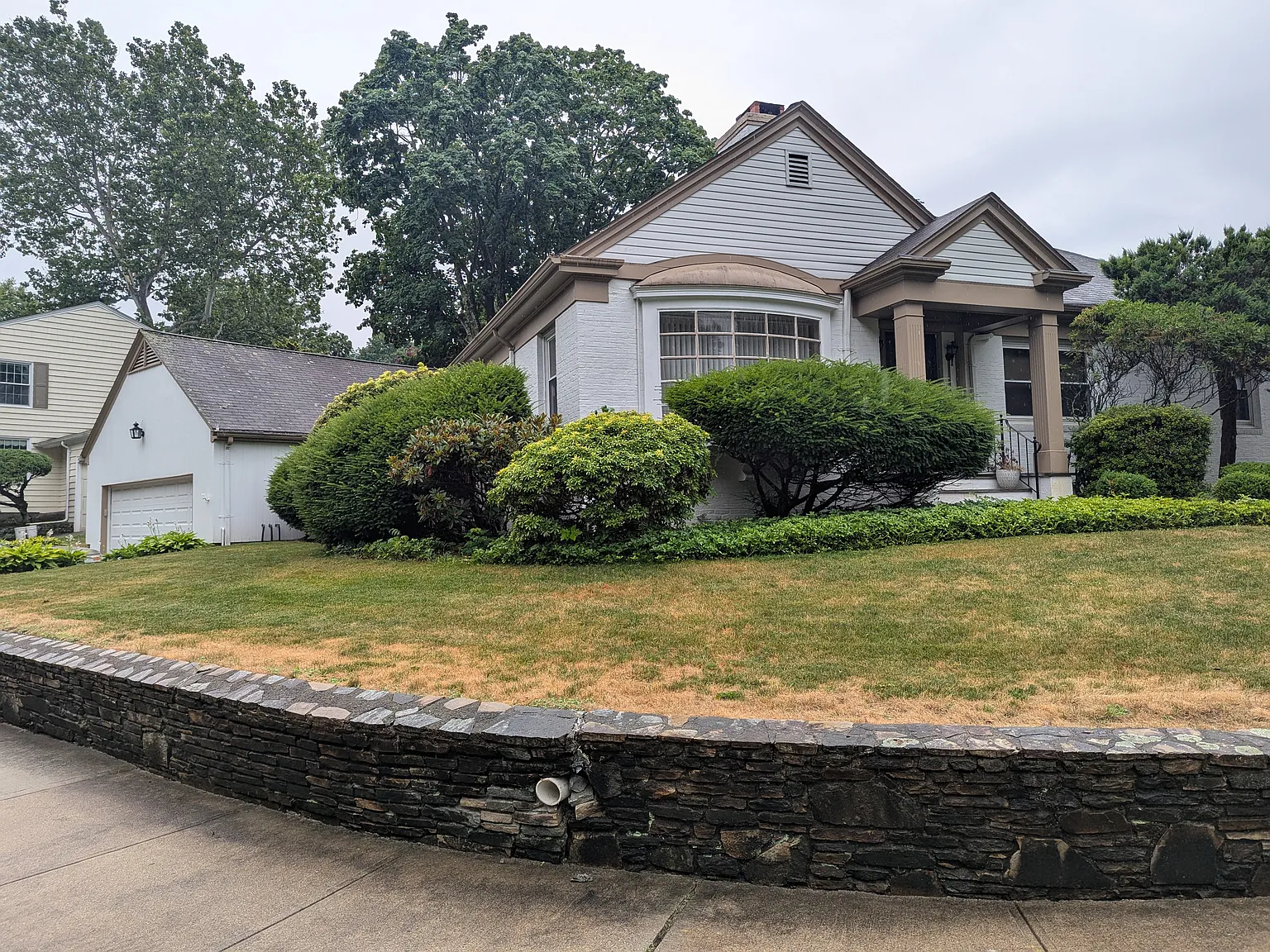 40 Brookway Rd — Photo 2