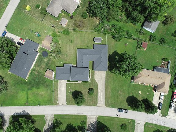 3rd image of 6900 S Primrose Pkwy