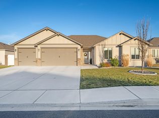 3636 Curtis Dr, West Richland, WA 99353