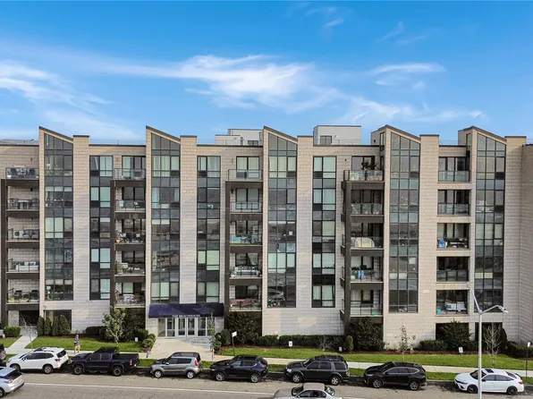 91-16 Shore Front Parkway #4D, Rockaway Beach, NY 11693
