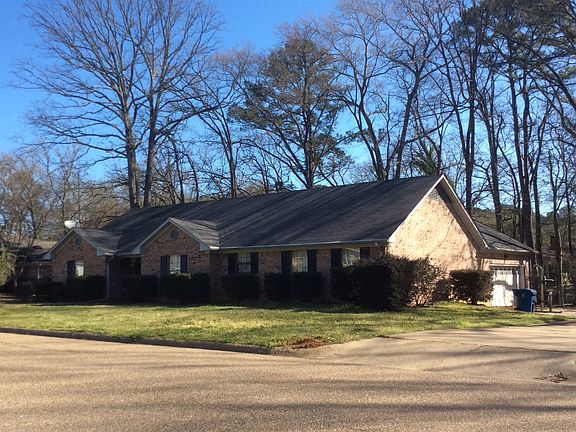 2nd image of 3105 Rockbrook Dr