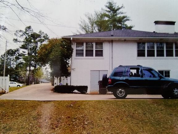 Left rear of home