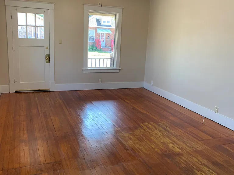 317 Grand Ave — Photo 5