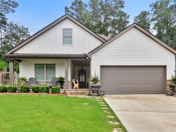 4031 Richmond St, Northport, AL 35473