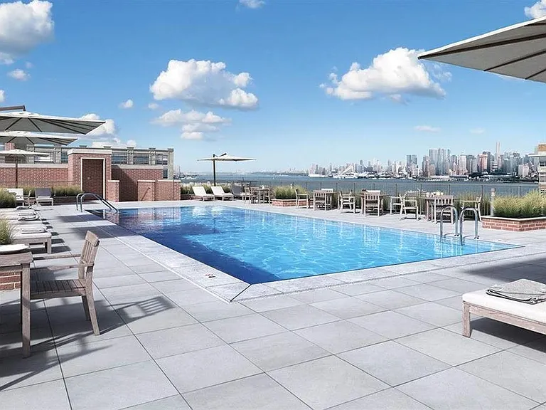 1400 Hudson St #902 — Photo 11