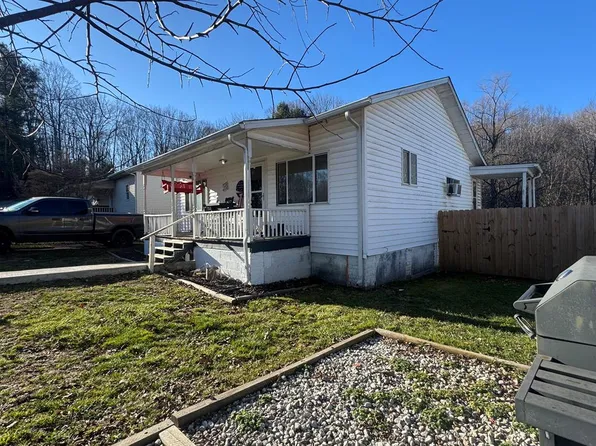 413 Abney Rd, Beaver, WV 25813
