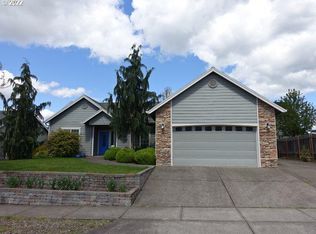 425 Ike Mooney Rd, Silverton, OR 97381