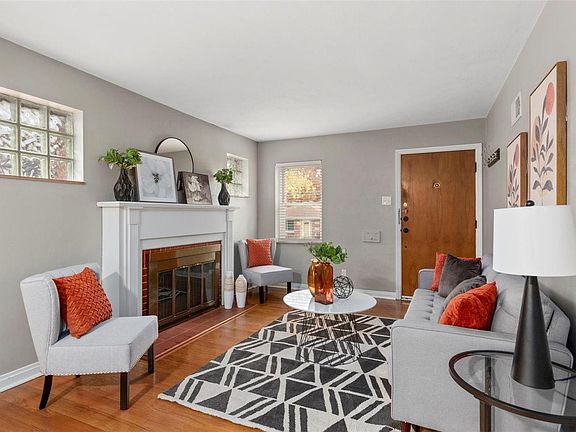 5th image of 5611 Murdoch Ave