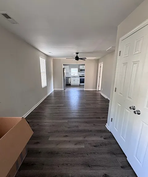 2107 Anna Ave — Photo 5