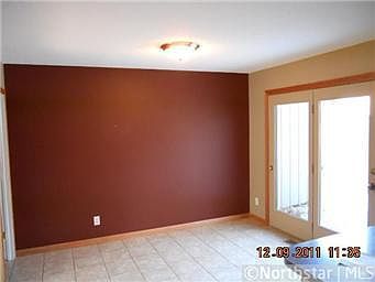 4th image of 189 River Woods Ln