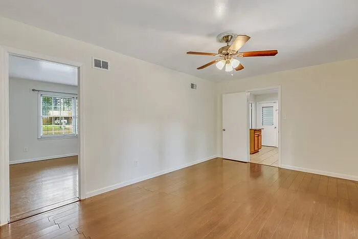 12473 Northwood Rd — Photo 17