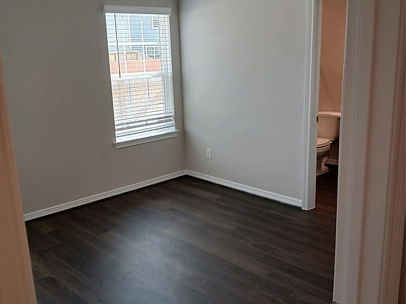 4th image of 6426 Calhoun Rd