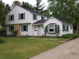 615 Miller Dr, Muskegon, MI 49445