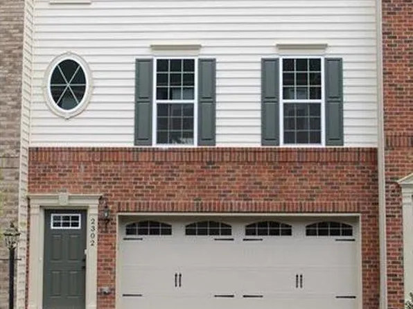 2302 Pointe View Dr, Mars, PA 16046