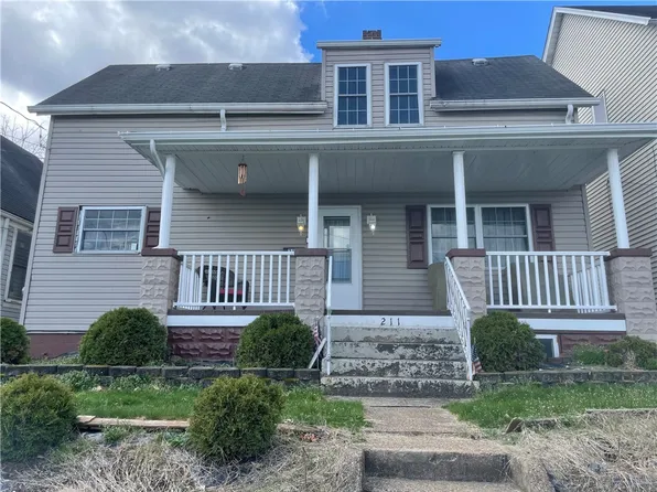 211 Meadow Ave, Charleroi, PA 15022