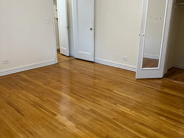 34 Clinton Pl #5C — Photo 3