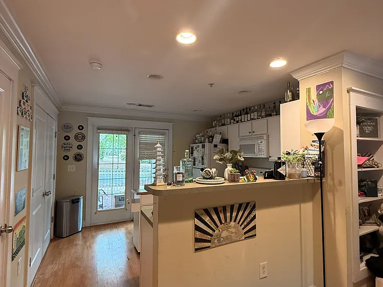 1035 Barnett Shoals Rd #411 — Photo 3