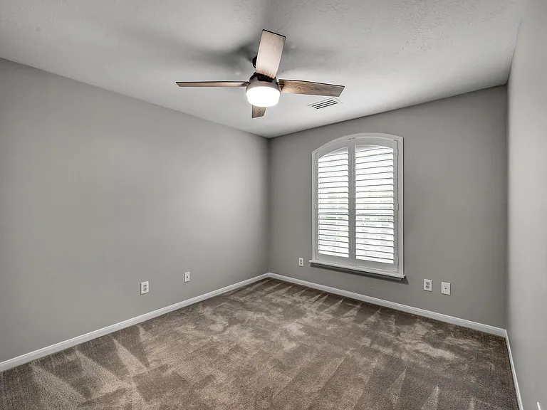 23 Alderon Woods Pl — Photo 21