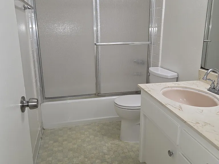 3-712 N Isabel St #3 — Photo 19