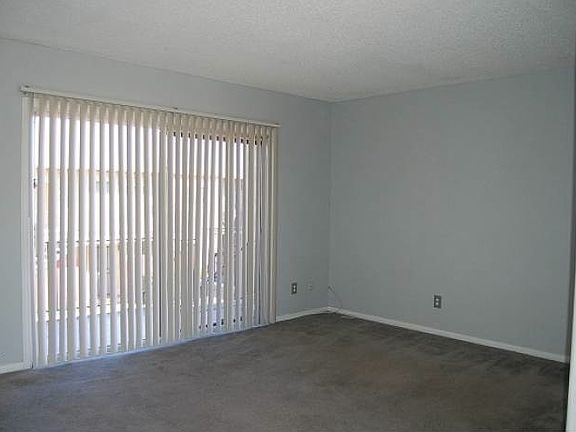 3rd image of 4140 Wilson Ave APT 2