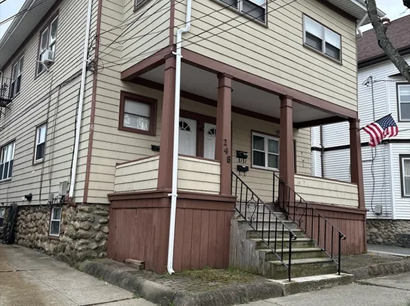 246 Shaw St, New Bedford, MA 02745