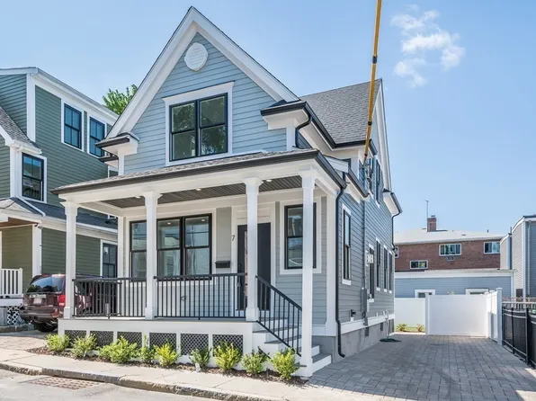 7 Cedar Ave, Somerville, MA 02143
