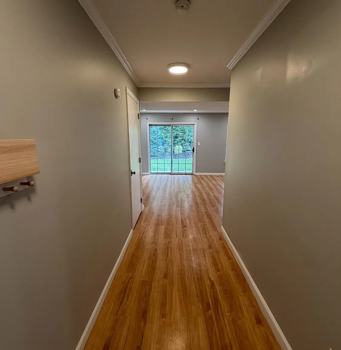 2 bed, 2.0 bath, 1157 sqft, $2,970 — Photo 4