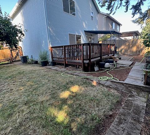 3rd image of 780 SW Sosa Pl