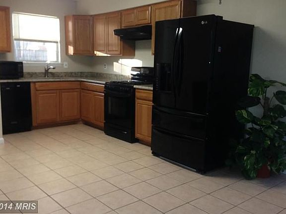 3rd image of 5626 Saint Charles Dr