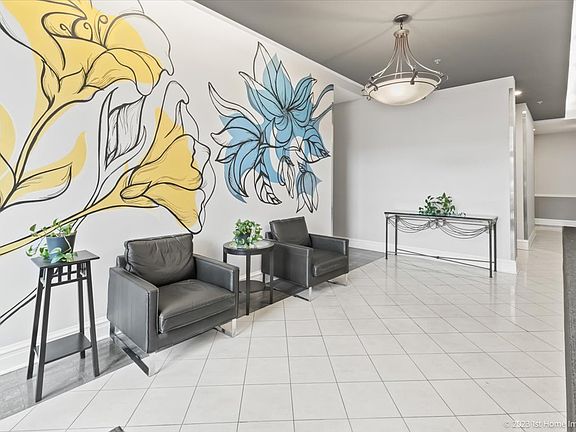 4th image of 3113 W Lawrence Ave APT D201